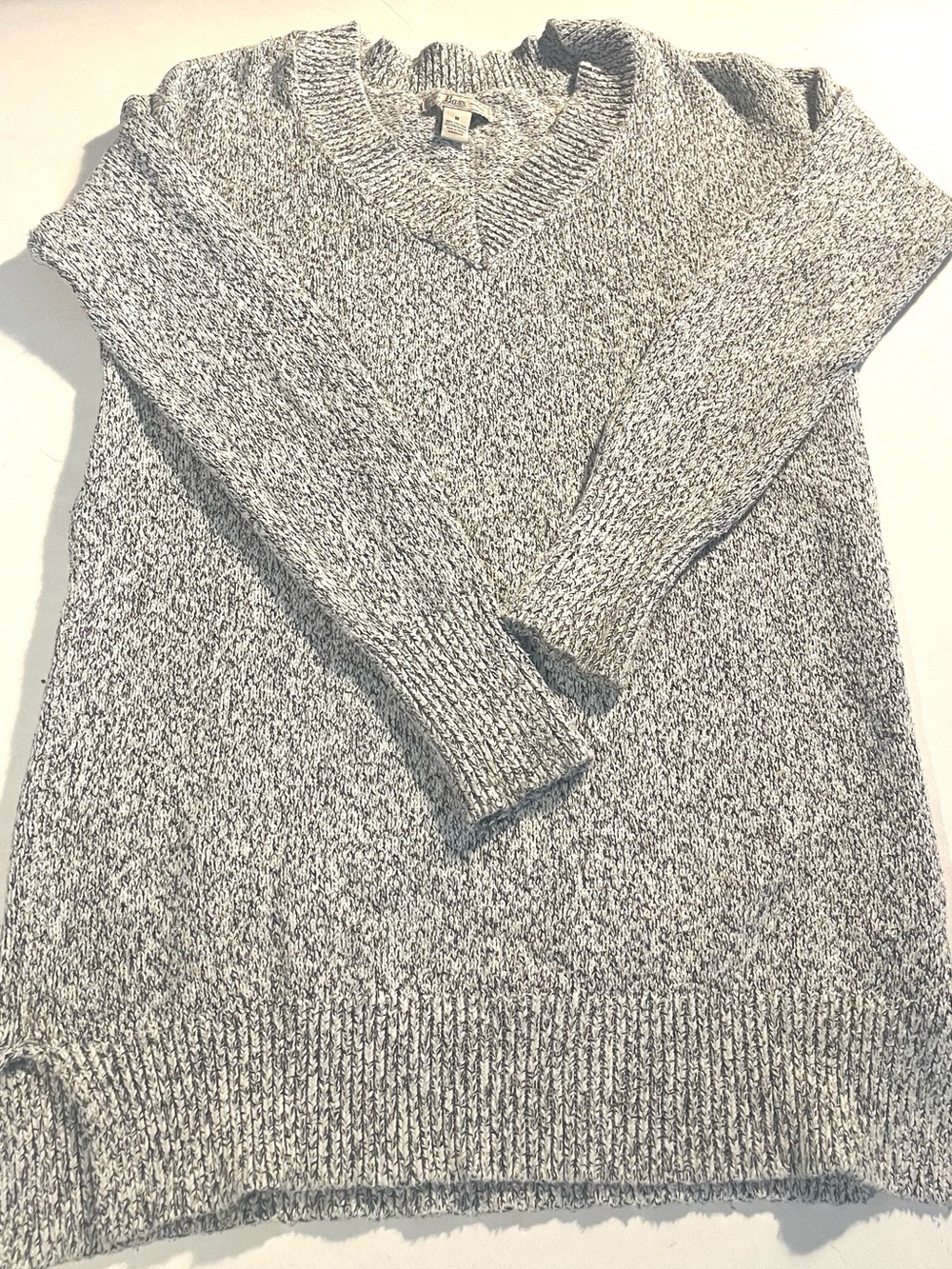 Bass Marled Gray V-Neck Sweater